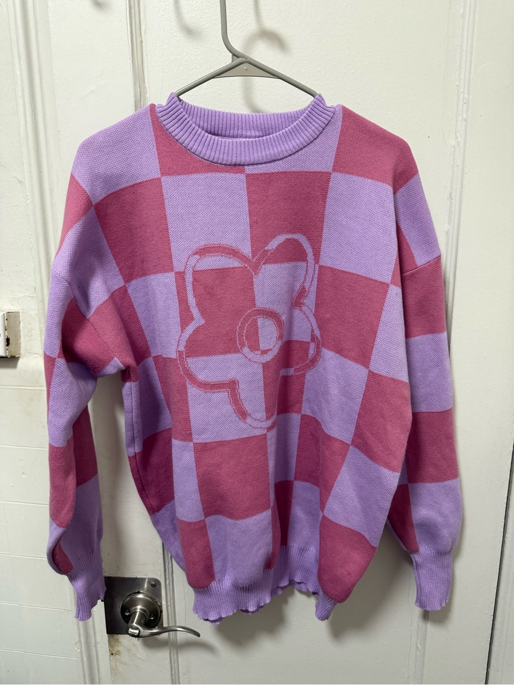 Daisy Street size L-Checkerboard Floral Crewneck Sweater - Pink & Lavender